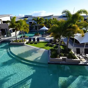 https://lagoons-1770-resort-spa-agnes-water.queenslandhotels.net